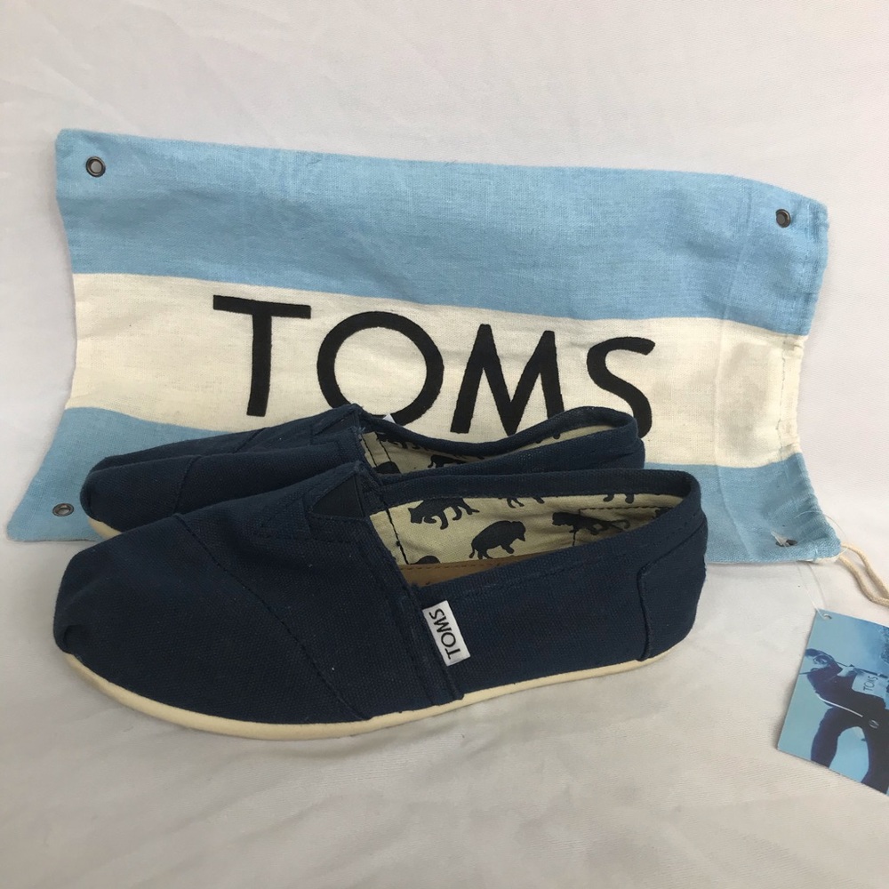 Toms original Navy Blue Size 6
